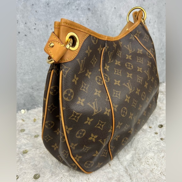 🌵Louis Vuitton Galliera PM Monogram🌵 - Picture 6 of 16